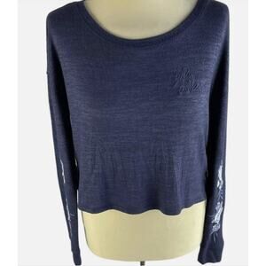 Gilly Hicks Syndey XS Blue Long Sleeve Top Rose Embroidered Sleeves